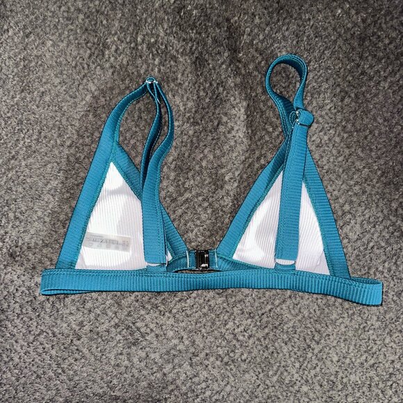 NWOT Zaful Bikini Top Medium (6) - Picture 2 of 3